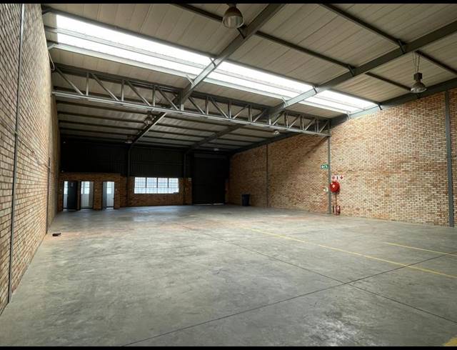 INDUSTRIAL PROPERTY TO RENT IN HALFWAY HOUSE